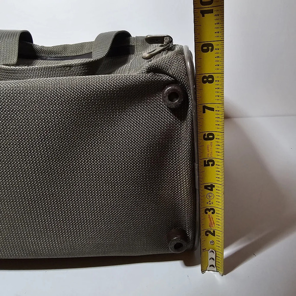 hartmann beige Ballistic Nylon overnight train case Weekender Duffle Travel bag - Picture 11 of 11